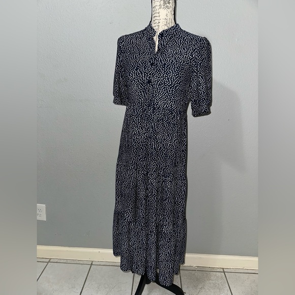 Max Studio Navy/White Maxi Dress . New with out tags, still in great conditions - Picture 1 of 10